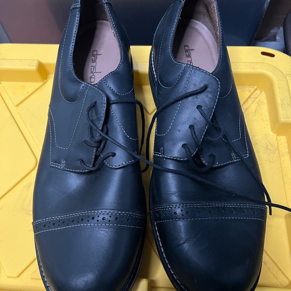 Dansko Men's Black Dress Shoes Capped Toe Size 14 retail $150